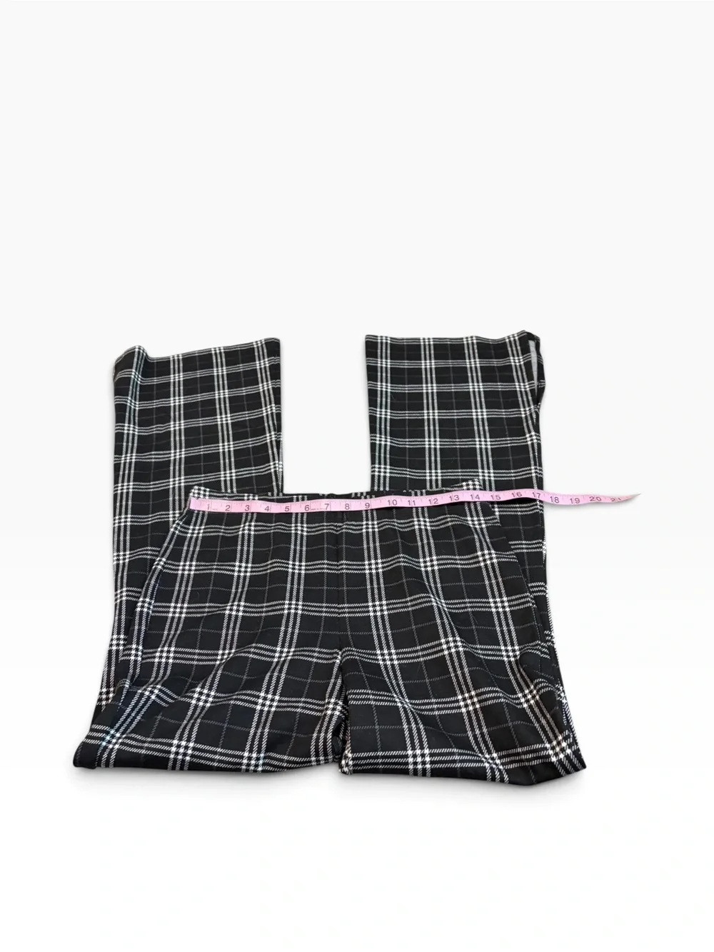DIVIDED plaid pants